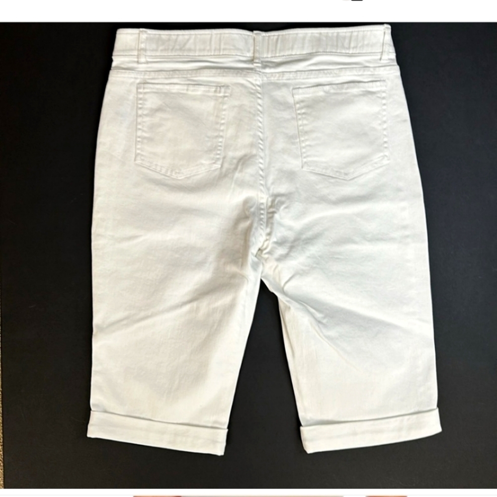 NWT Rafaella | Weekend White Denim Shorts - Skimmer